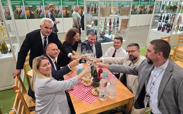 „A föld érték, a vidék felelősség." (Dr. Nagy István, agrárminiszter)
