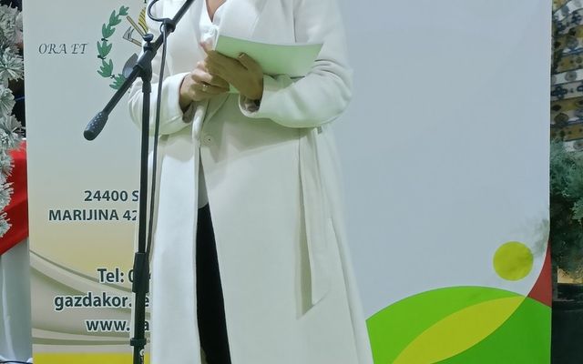 Érték helyi kézből