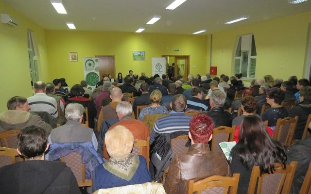 Lakossági fórumot tartottak Törökkanizsán (videó)