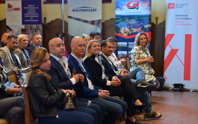 Connect + Grow üzleti konferencia második napja Palicsfürdőn