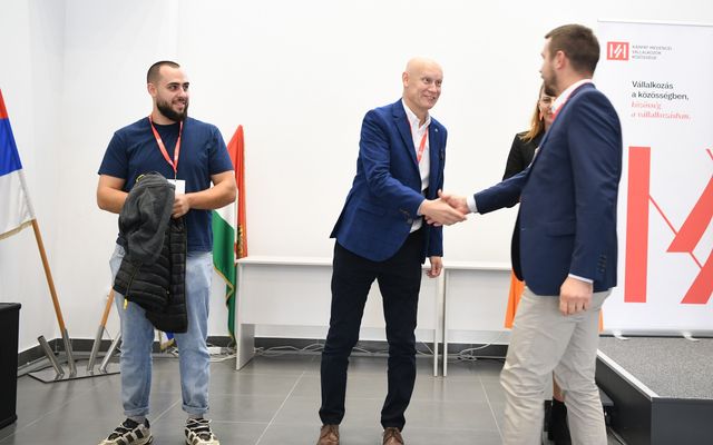 A szintlépés évada