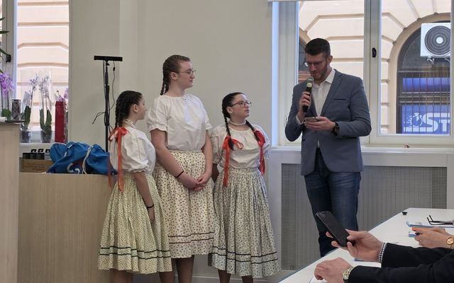 VAJDASÁGI A FIATALOK SZEMÉVEL