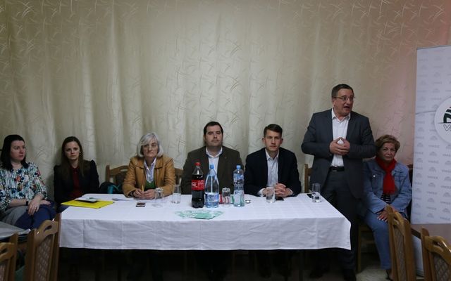 Ismertető a második körös pályázatokról, Horgos (képek)