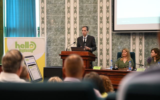Szakmai konferencia Palicsfürdőn