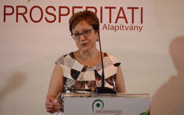 Generációváltást támogató online képzési program zárórendezvénye