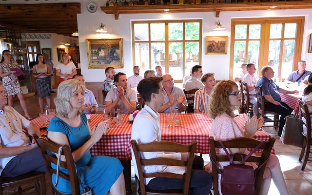 Generációváltást támogató online képzési program zárórendezvénye