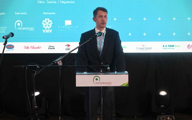Connect + Grow üzleti konferencia Palicson 