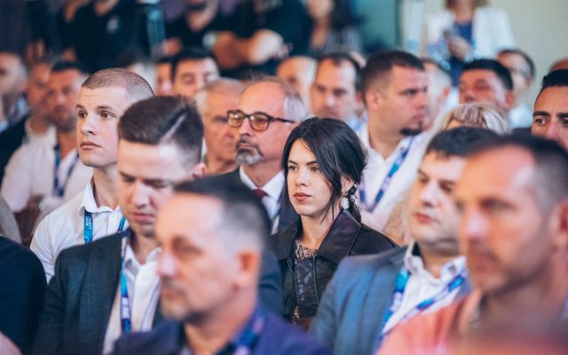 Connect + Grow üzleti konferencia első napja Palicsfürdőn