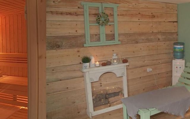 Új wellness és spa Adán