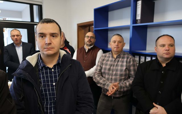 A topolyai Ake-Djantar Kft. közepes léptékű gazdasági fejlesztés ünnepélyes átadása 