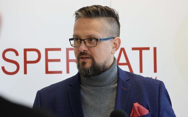A topolyai Ake-Djantar Kft. közepes léptékű gazdasági fejlesztés ünnepélyes átadása 