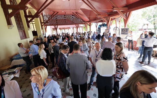Connect + Grow üzleti konferencia első napja Palicsfürdőn