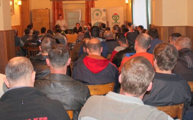 A Prosperitati Alapítvány pályázatainak ismertetése, Doroszlón (képek)