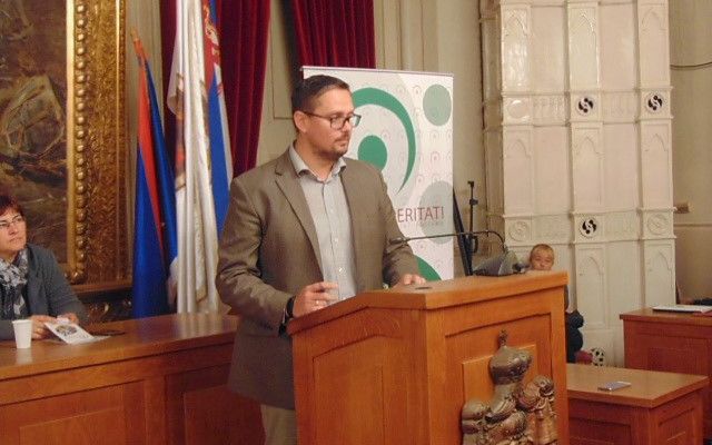 IV. pályázati körrel kapcsolatos tájékoztató lakossági fórum Zomborban (képek)