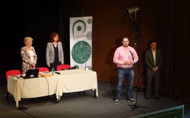 Prosperitati Alapítvány start-up támogatási pályázata, képzés  (képek)