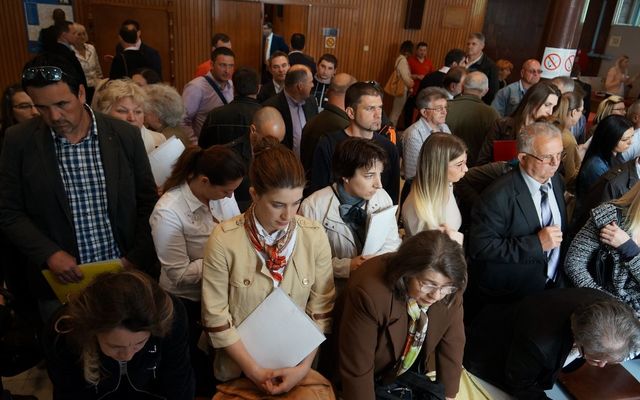 Szerződések aláírása a Prosperitati négy területén, első pályázati kiírás (képek)
