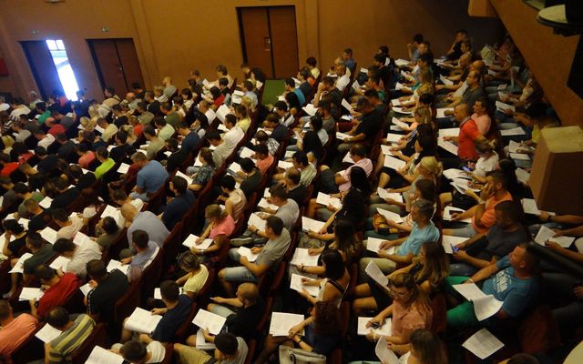 Pályakezdők vállalkozóvá válásának támogatási pályázata, képzés (képek)