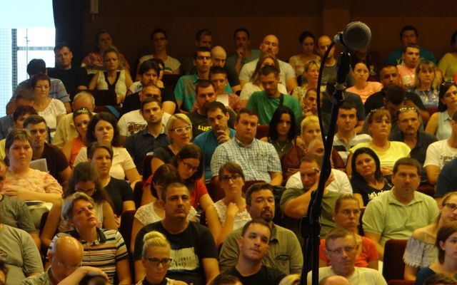 Pályakezdők vállalkozóvá válásának támogatási pályázata, képzés (képek)