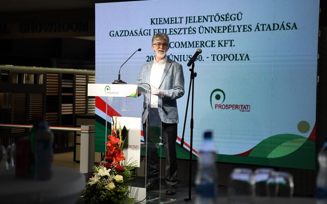 EM Commerce Kft. kiemelt jelentőségű gazdasági fejlesztés ünnepélyes átadása 