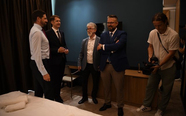 EM Commerce Kft. kiemelt jelentőségű gazdasági fejlesztés ünnepélyes átadása 