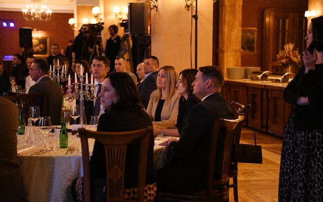A Vajdasági Mentorprogram 4. évadának zárórendezvénye és díjátadó gálája