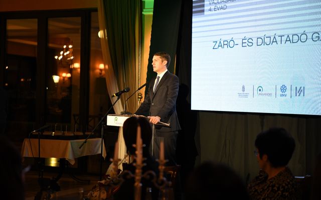 A Vajdasági Mentorprogram 4. évadának zárórendezvénye és díjátadó gálája