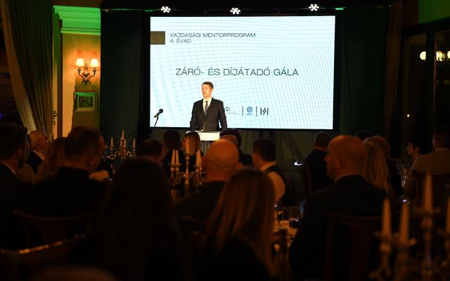 A Vajdasági Mentorprogram 4. évadának zárórendezvénye és díjátadó gálája