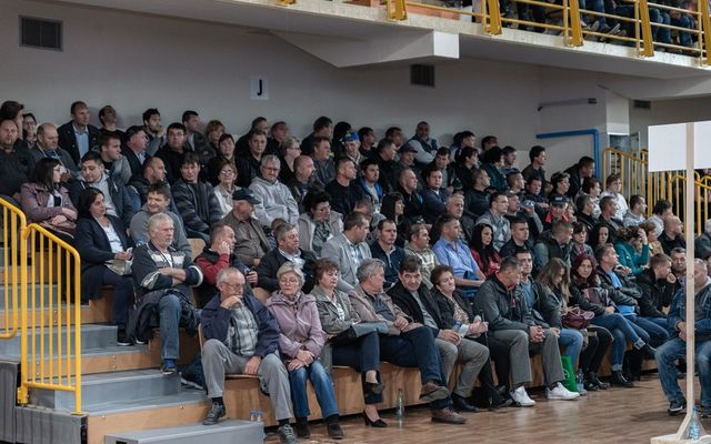 Ünnepélyes szerződésaláírás Zentán (képek)