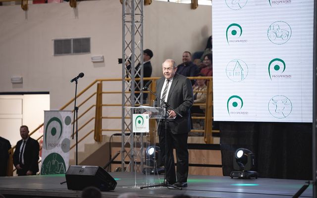 Ünnepélyes szerződésaláírás Zentán (képek)