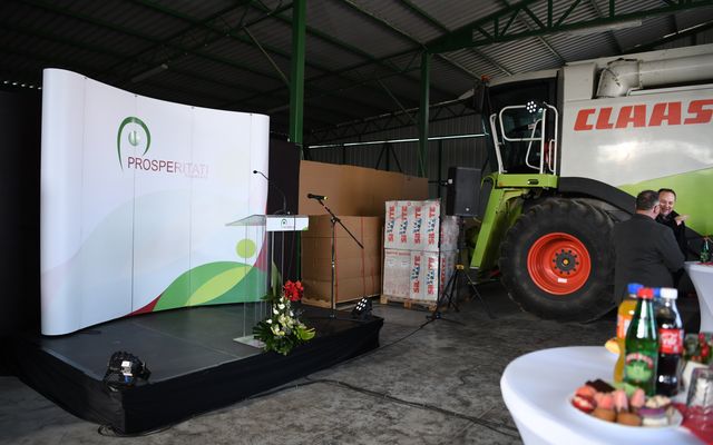 Balassa farm kiemelt jelentőségű közepes- és nagyléptékű gazdasági fejlesztés ünnepélyes átadása