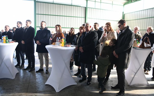 Balassa farm kiemelt jelentőségű közepes- és nagyléptékű gazdasági fejlesztés ünnepélyes átadása