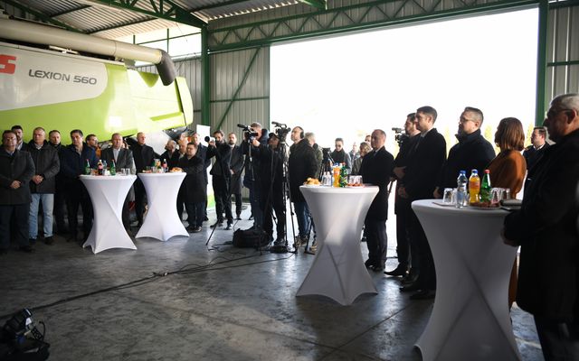 Balassa farm kiemelt jelentőségű közepes- és nagyléptékű gazdasági fejlesztés ünnepélyes átadása