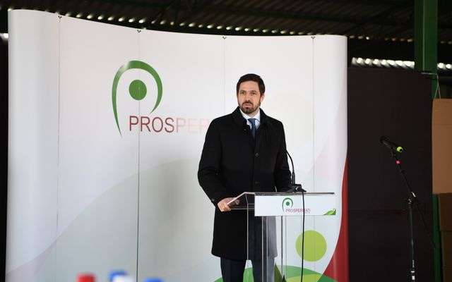 Balassa farm kiemelt jelentőségű közepes- és nagyléptékű gazdasági fejlesztés ünnepélyes átadása