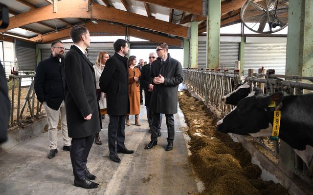 Balassa farm kiemelt jelentőségű közepes- és nagyléptékű gazdasági fejlesztés ünnepélyes átadása