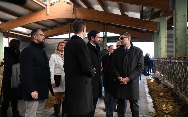 Balassa farm kiemelt jelentőségű közepes- és nagyléptékű gazdasági fejlesztés ünnepélyes átadása