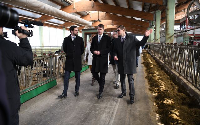 Balassa farm kiemelt jelentőségű közepes- és nagyléptékű gazdasági fejlesztés ünnepélyes átadása