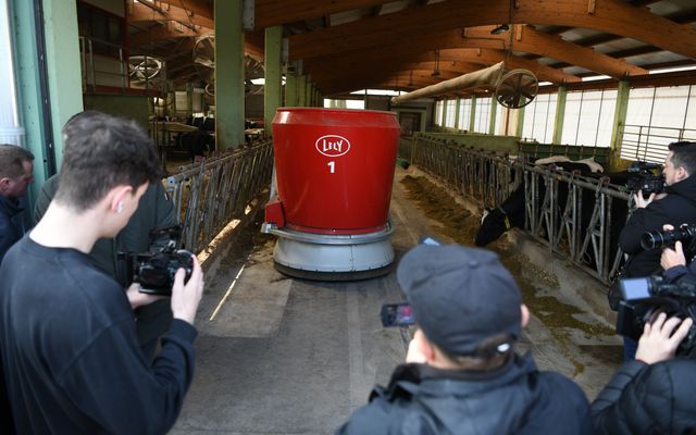 Balassa farm kiemelt jelentőségű közepes- és nagyléptékű gazdasági fejlesztés ünnepélyes átadása