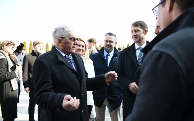 Balassa farm kiemelt jelentőségű közepes- és nagyléptékű gazdasági fejlesztés ünnepélyes átadása