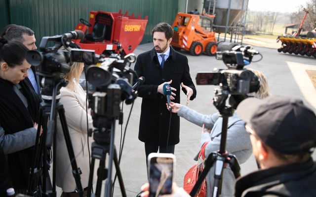 Balassa farm kiemelt jelentőségű közepes- és nagyléptékű gazdasági fejlesztés ünnepélyes átadása