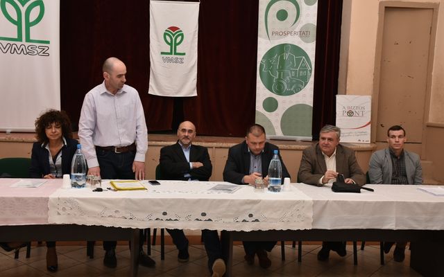 Ismertető a második körös pályázatokról, Felsőhegy (képek)