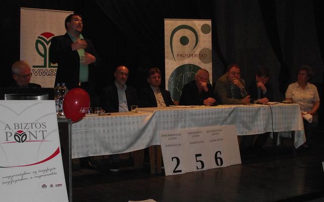 Ismertető a második körös pályázatokról, Péterréve (képek)