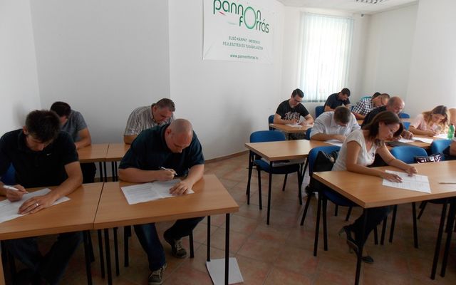 A Prosperitati Alapítvány start-up továbbképzésének zárónapja (képek)