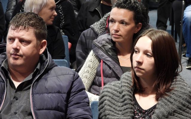 Szerződésaláírás a 6. pályázati körben meghirdetett – Falusi házak vásárlását célzó vissza nem térítendő támogatás kapcsán (képek)