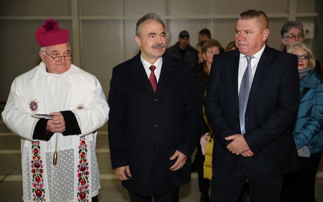 A martonosi Telek Paprika kft. bővített üzemének átadása (képek)