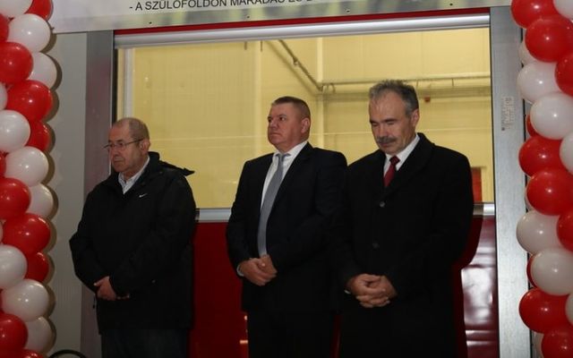 A martonosi Telek Paprika kft. bővített üzemének átadása (képek)
