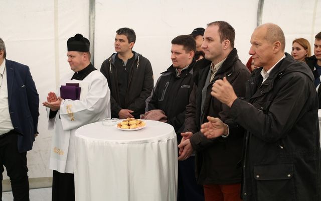 Holló Company Kft. – sertésfarm ünnepélyes átadása (képek)