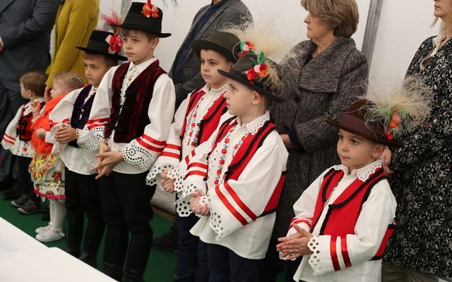 Holló Company Kft. – sertésfarm ünnepélyes átadása (képek)