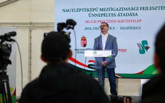 A felsőhegyi precíziós sertéstelep kiemelt jelentőségű, nagy léptékű mezőgazdasági fejlesztés ünnepélyes átadása 