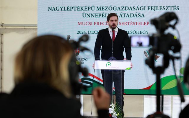 A felsőhegyi precíziós sertéstelep kiemelt jelentőségű, nagy léptékű mezőgazdasági fejlesztés ünnepélyes átadása 