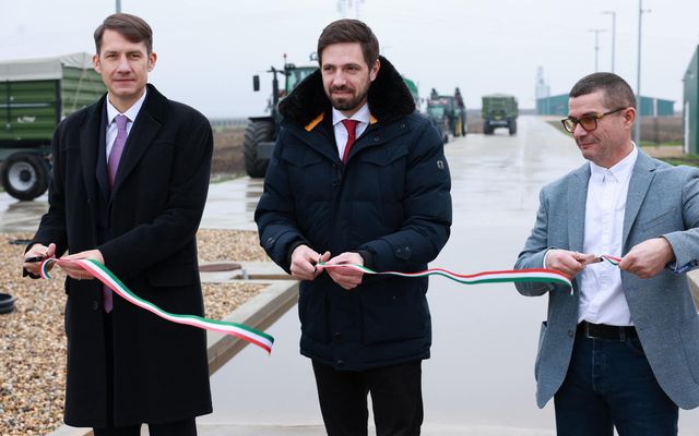 A felsőhegyi precíziós sertéstelep kiemelt jelentőségű, nagy léptékű mezőgazdasági fejlesztés ünnepélyes átadása 